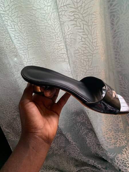 Heeled sandals