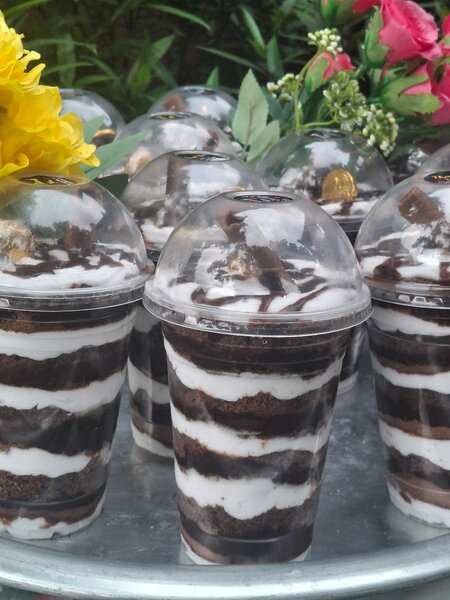 Layercups