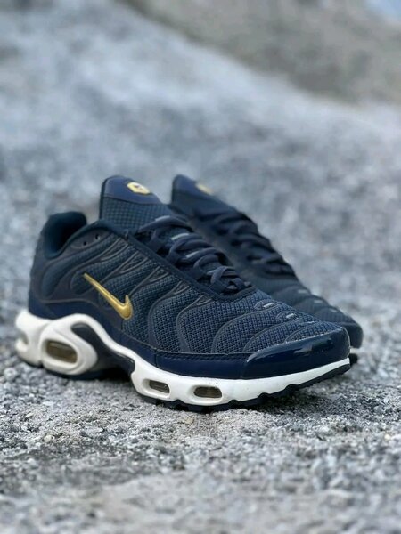 Airmax shoes
