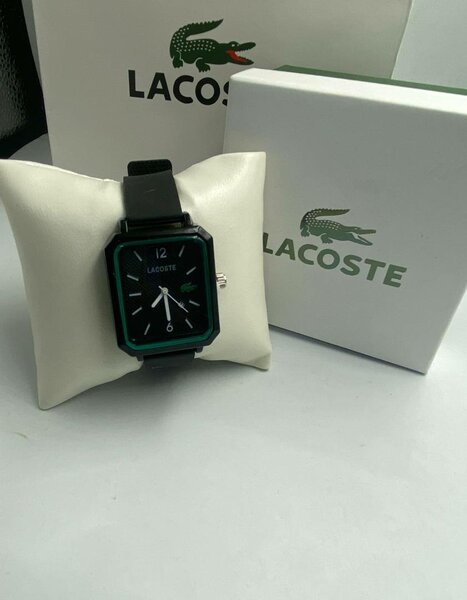 Montre Lacoste Rectangulaire