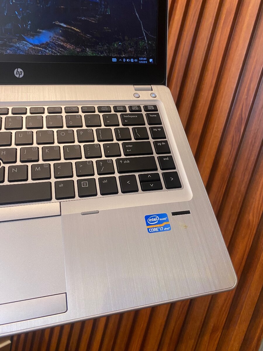 Hp Folio Corei5