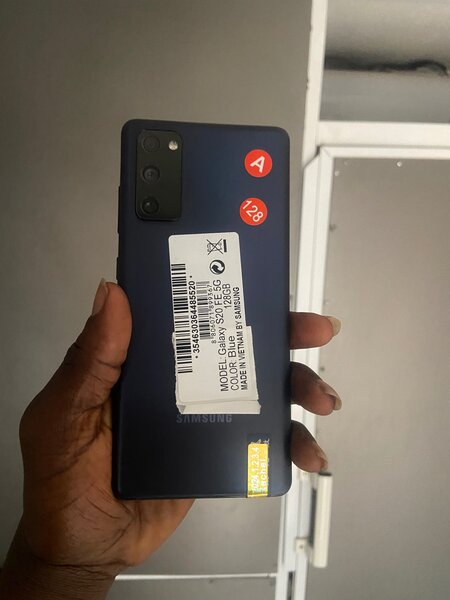 Samsung 20FE