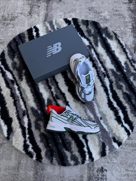 New balance 740