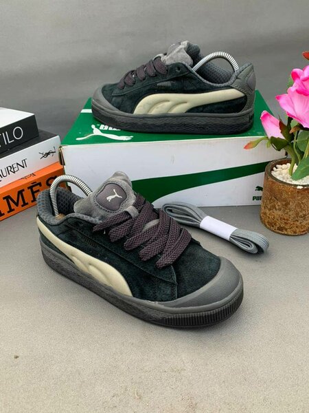 Baskets en daim pour hommes