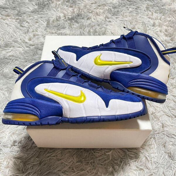 Nike fashion sneakers