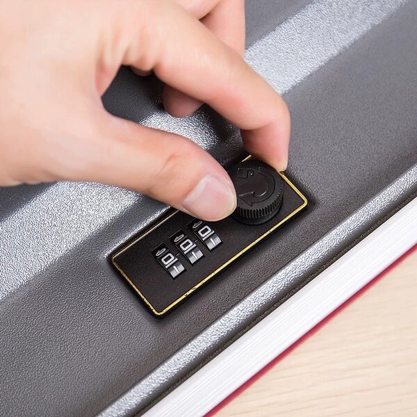 Safe box