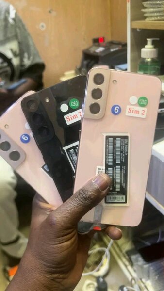 Smartphones double SIM 128Go