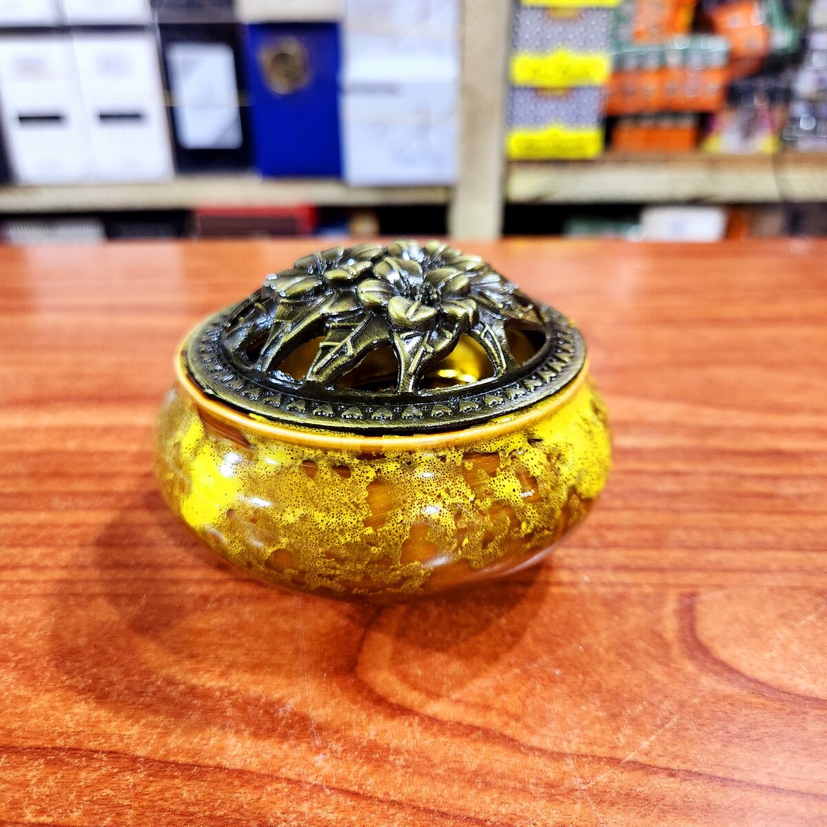 Encensoir en porcelaine - Très Élégant !