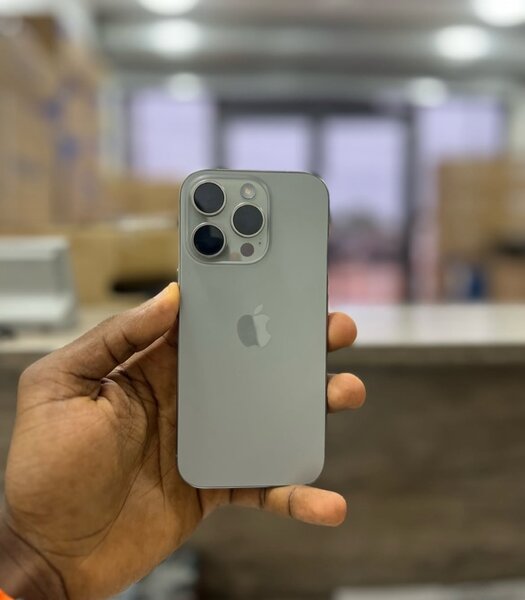 iPhone 16pro