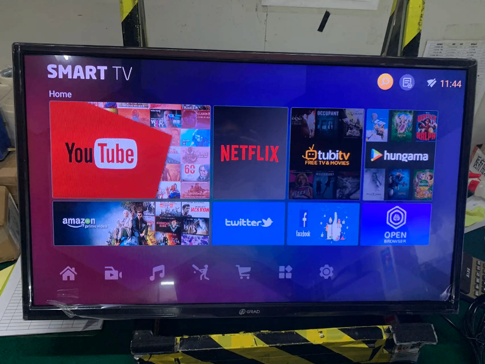 Télévision Smart LED 43 pouces