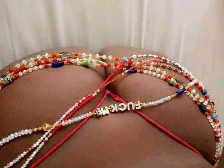 Waist beads