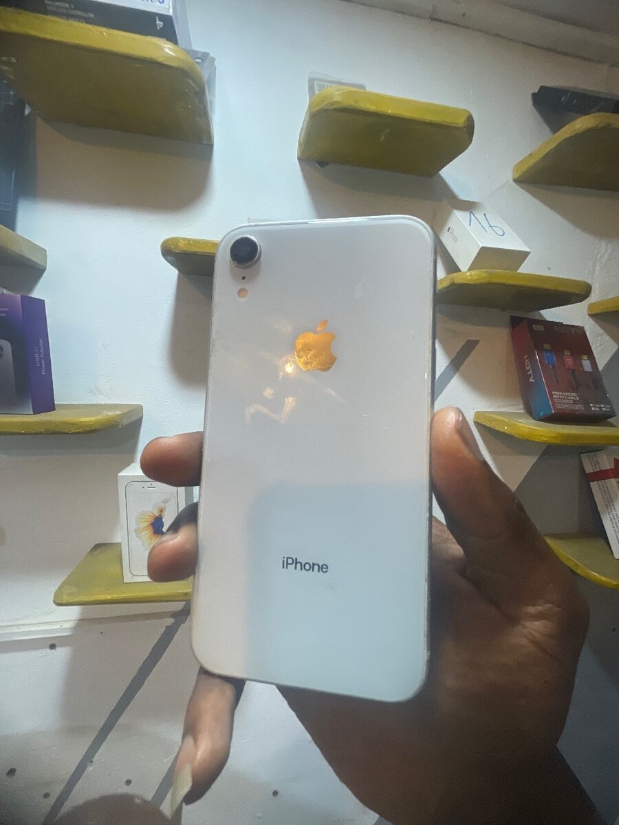 iPhone XR 64GB Blanc