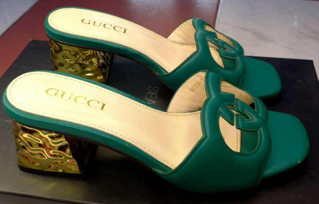 Slipper heel
