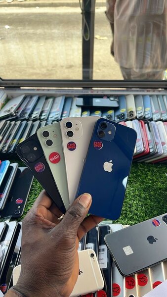 iPhone 12