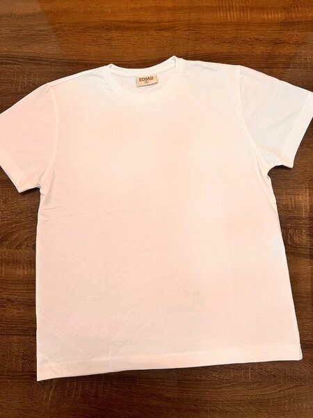 T-shirt place