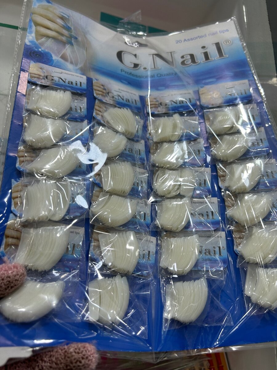 G-nails