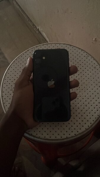 iPhone 11 simple