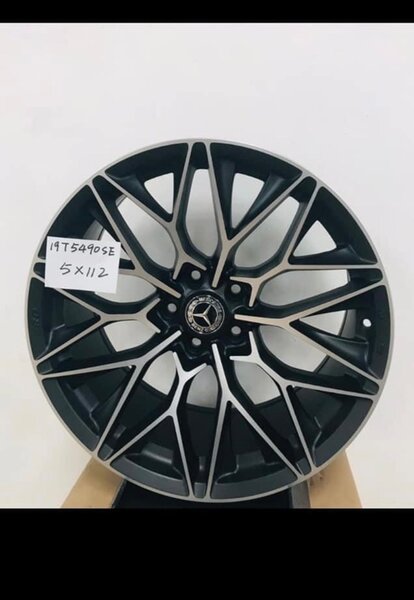 All types Of Car Rim Available