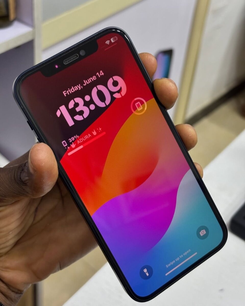 iPhone 12