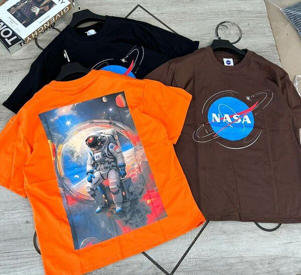 Mens t-shirts
