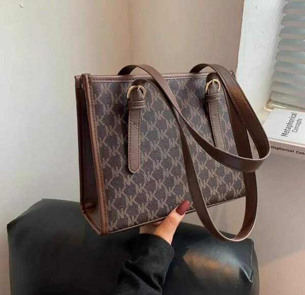 Sacs à main élégants motifs