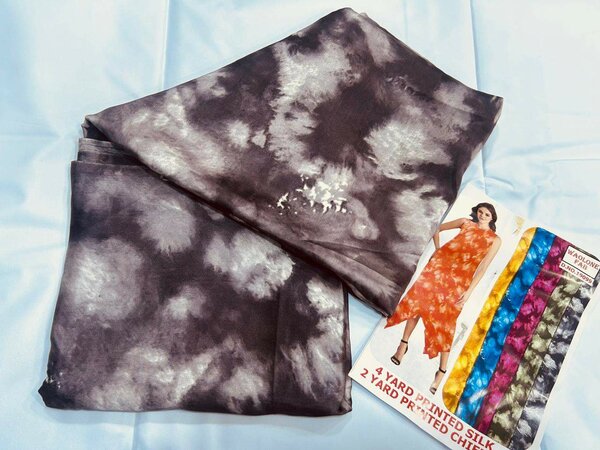 Étoffe en soie imprimée tie-dye