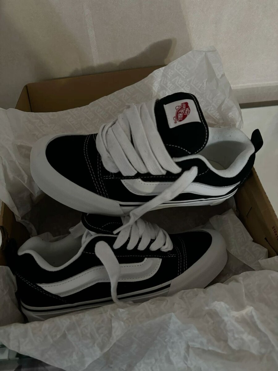 vans knu school