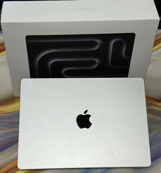 MacBook pro m3