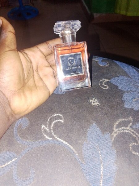 Parfum Élegant Larroussi