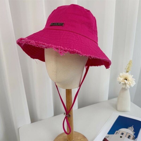 Bucket hats