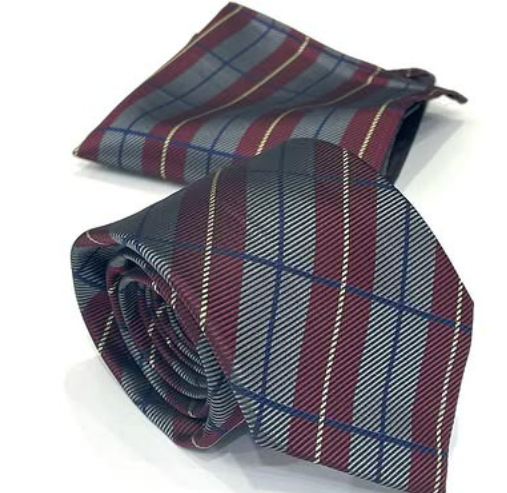 TIE & POCKET SQUARE