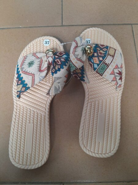 Jolie sandales