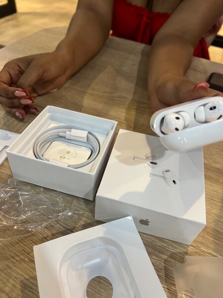 AIRPOD PRO 2