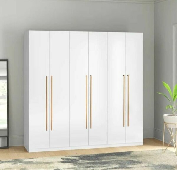 Wardrobe closet