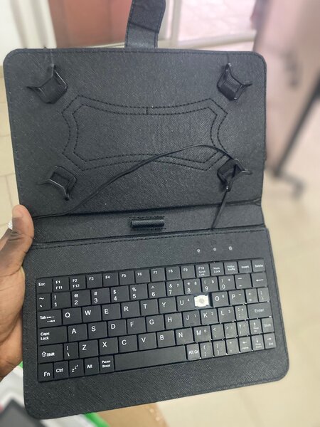 Tablette éducative avec clavier
