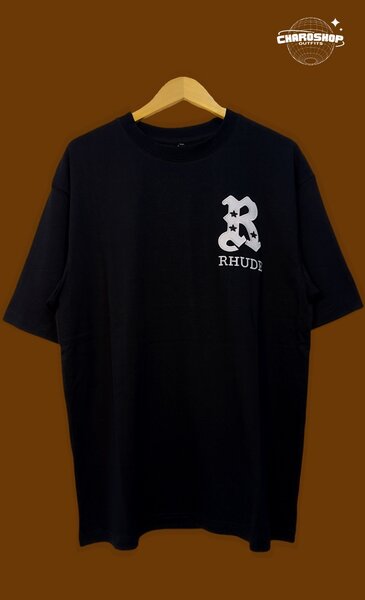 T-shirt noire à logo R