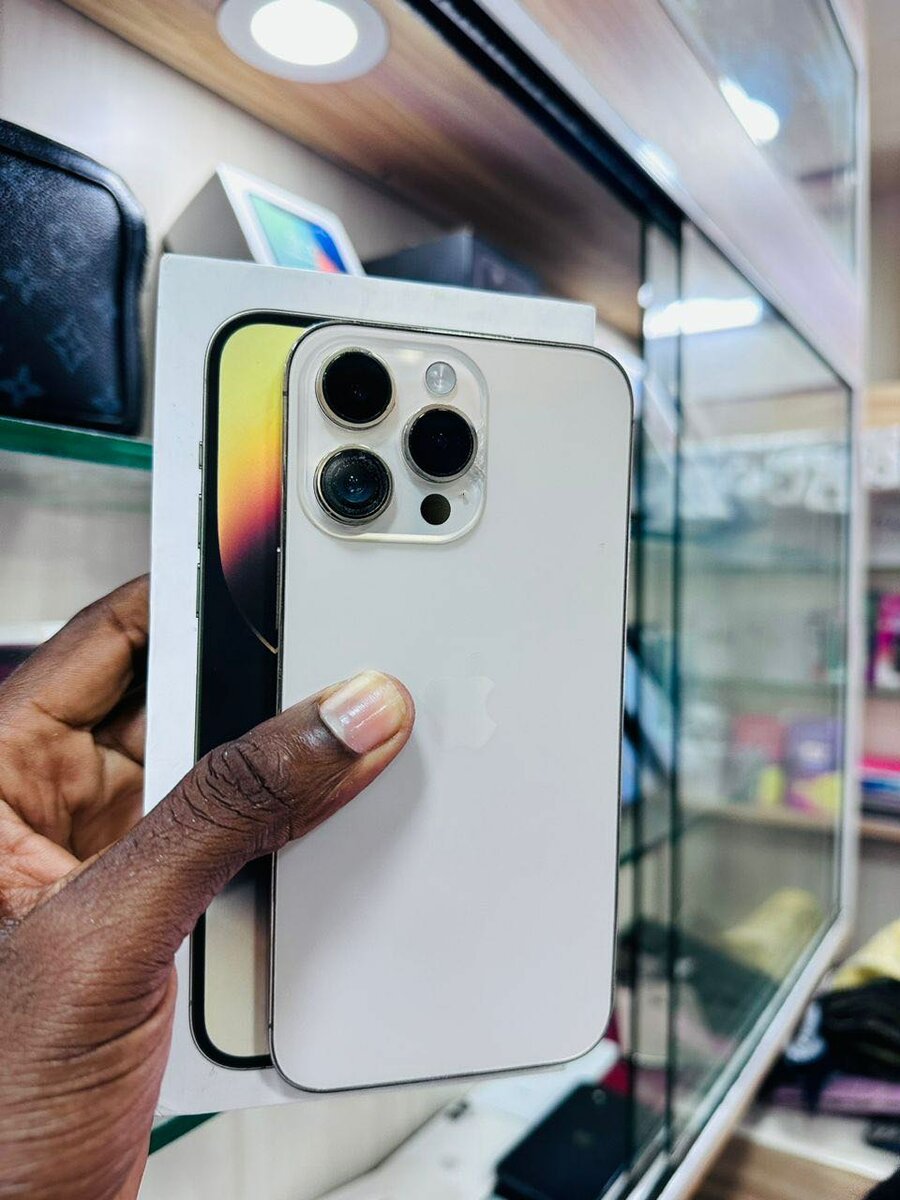 iPhone 14 pro max