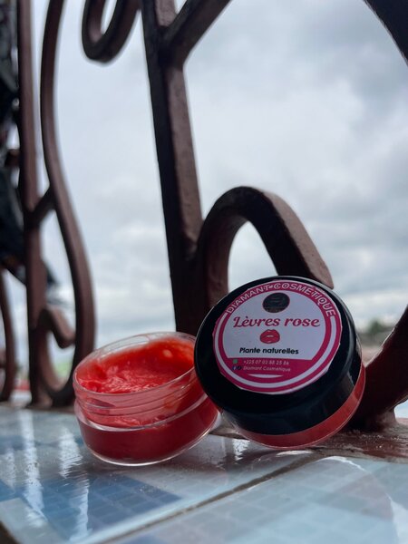 Crème lèvre rose