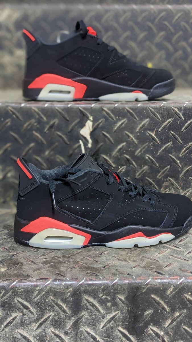 JORDAN 6