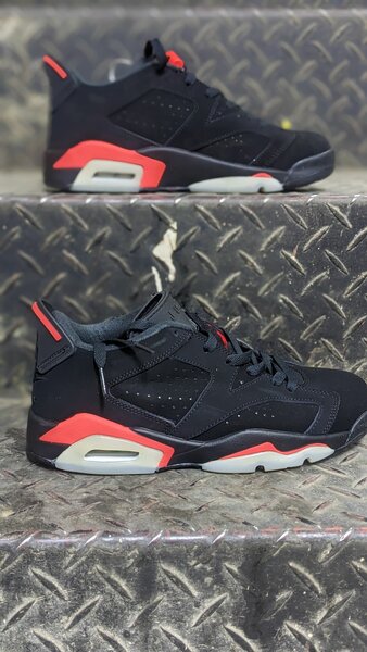 JORDAN 6
