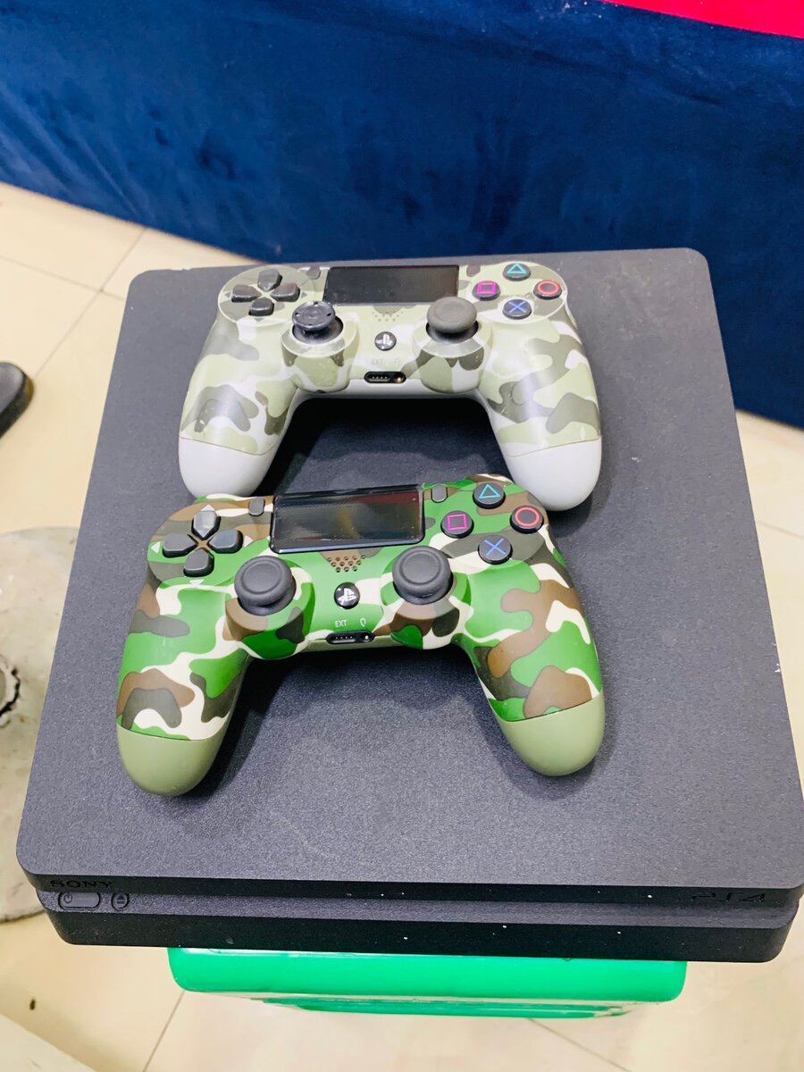Ps4 slim