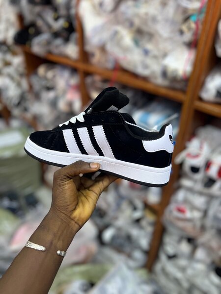 Sneakers tendance en daim