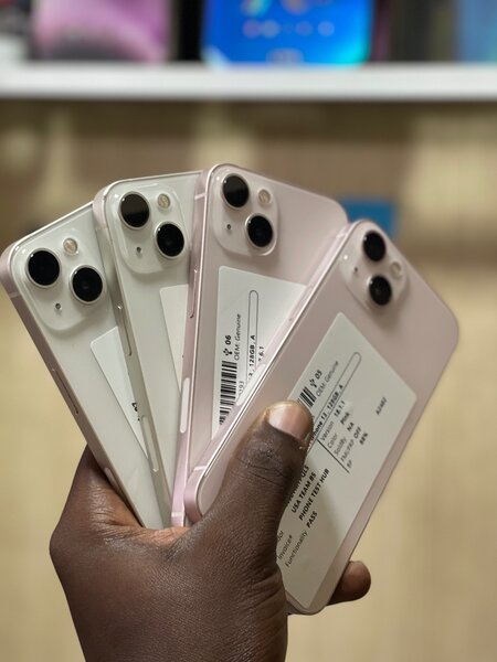 iPhone 13