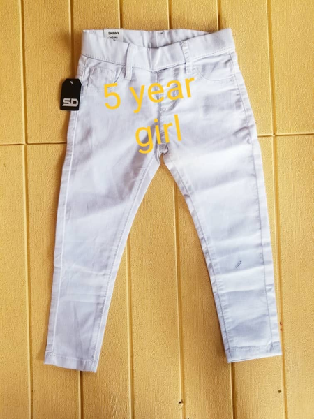 GIRLS JEANS
