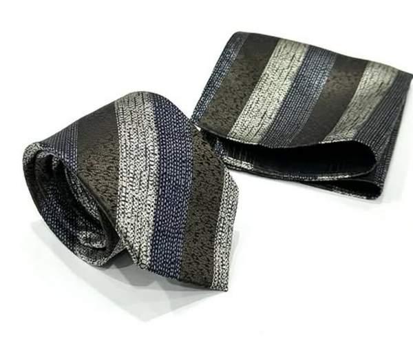 UNIQUE SILK TIES
