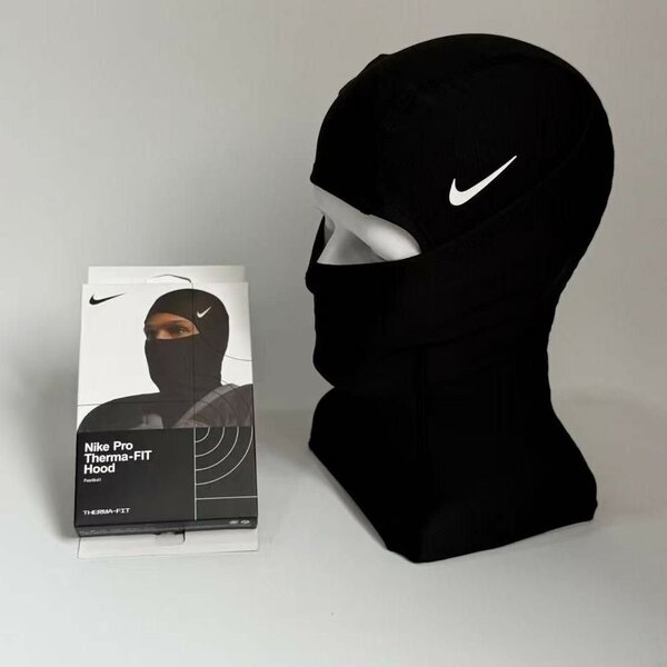 Nike Pro Therma-FIT Cagoule
