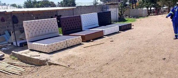King size beds