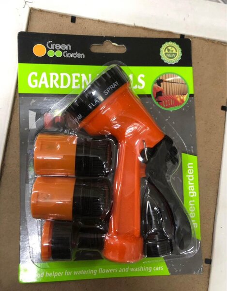 Water hose nozzle