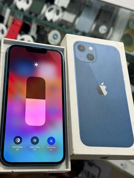 iPhone 13 128giga Quasi