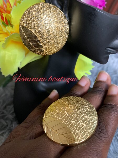 Boucles et bague ethniques